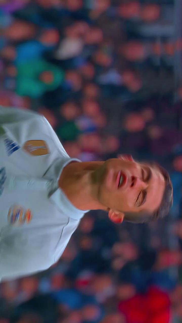 半岛体育登录入口-足球明星闪亮登场，追随足坛热潮，无人不知无人不晓的简单介绍