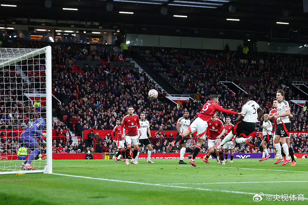 半岛体育app下载-英格兰队点球大战力克德国，晋级欧国大赛半决赛的简单介绍