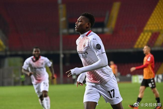 半岛体育官方-贝内文托客场击败对手，提升排名至前十的简单介绍