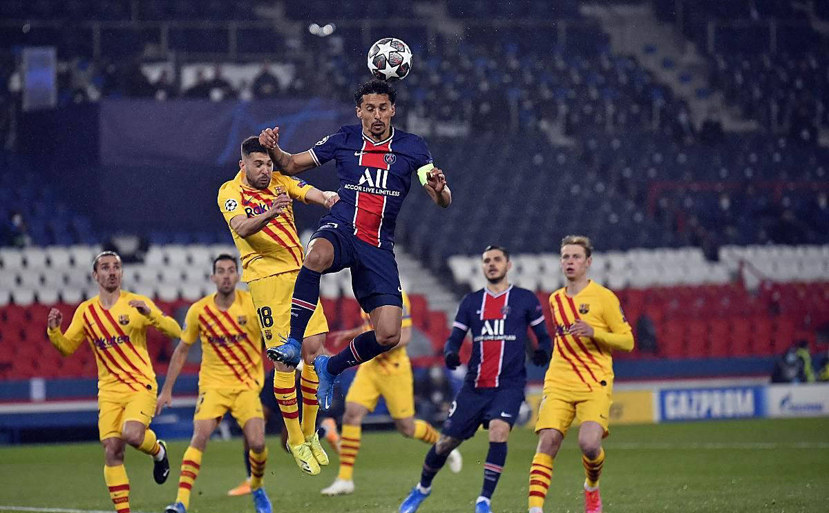 关于那不勒斯队主场发挥不佳，遭遇两连败局面的信息