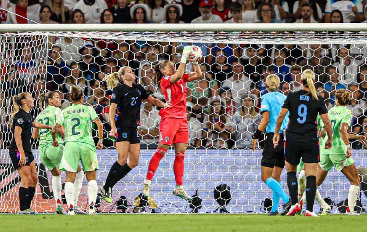 半岛体育在线登录-意大利取胜英格兰，跻身决赛