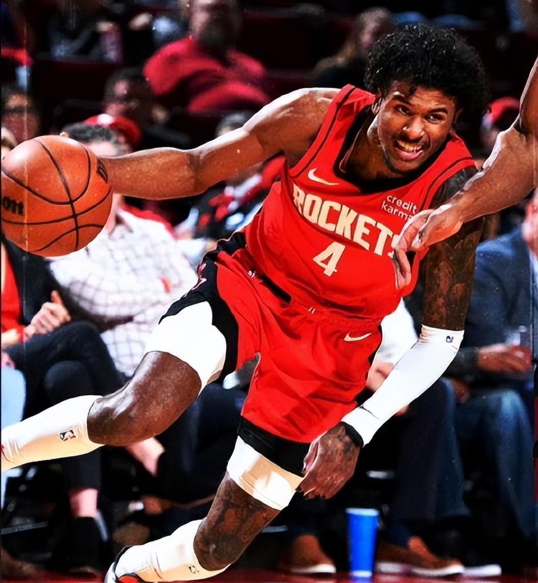 火箭大胜快船，扭转颓势