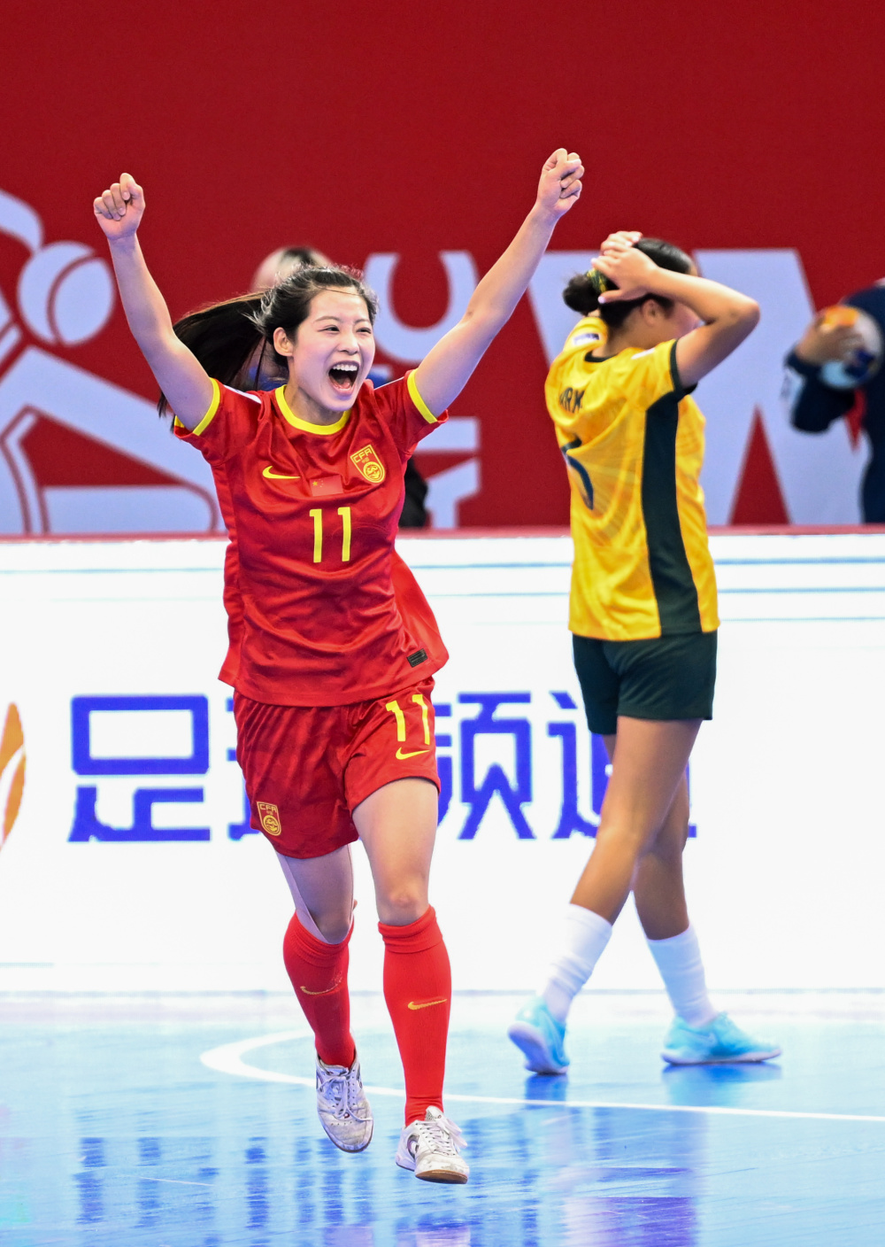 韩国女足力争战胜澳大利亚队取得大胜