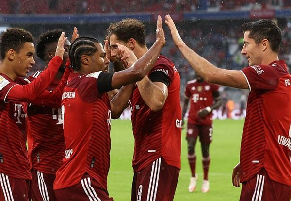 半岛体育网址-包含拜仁擒敌取胜，稳占联赛榜首位置的词条