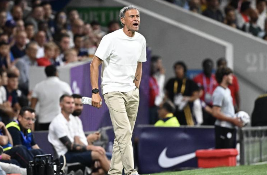 朗斯球员伤病不断，主帅或将调整阵容迎战的简单介绍